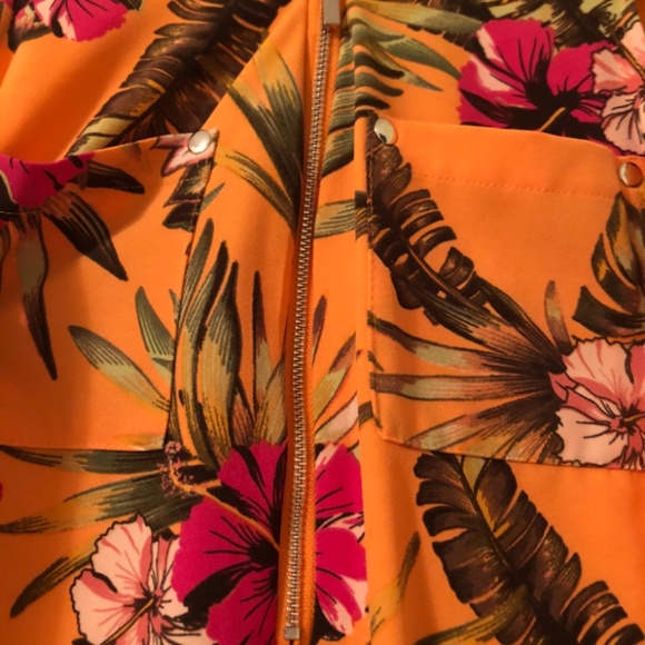 Sale! New New York & Company Orange Floral Dress w/ Front Zipper & Belt - Picture 2 of 4